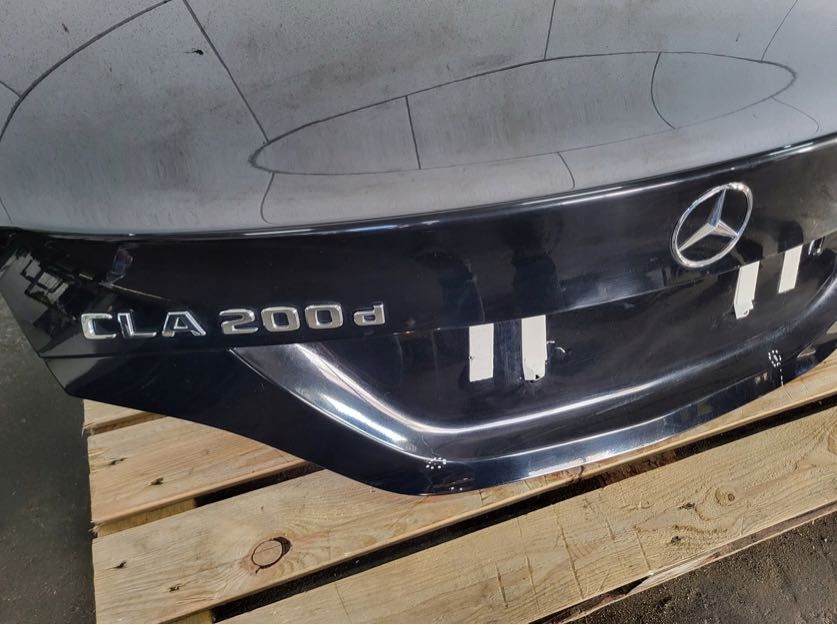 klapa bagażnika 191 MERCEDES CLA C117 W117 coupe
