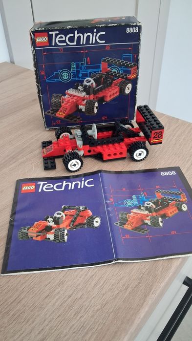 LEGO system 8808 Technic - Samochód wyścigowy Formula I