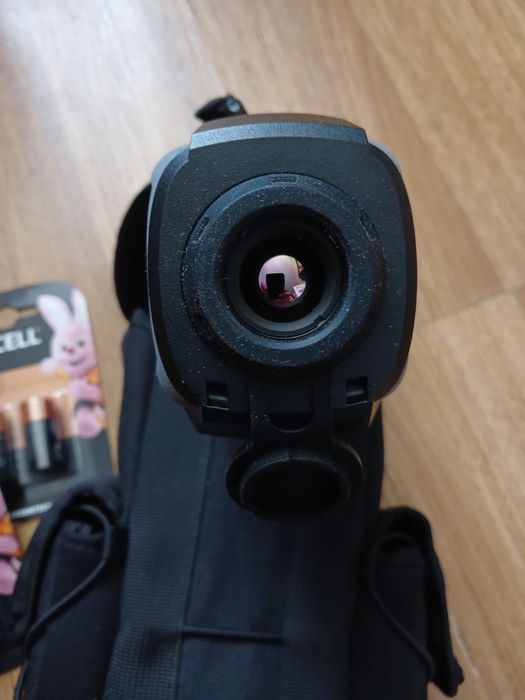 продам тепловізор flir scion otm 136
