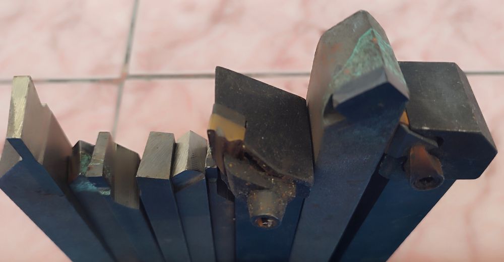 Резцы разных размеров