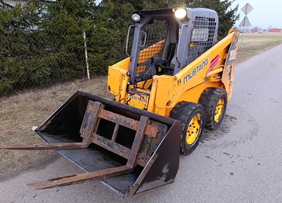 Miniładowarka Mustang 2026 Bobcat Case