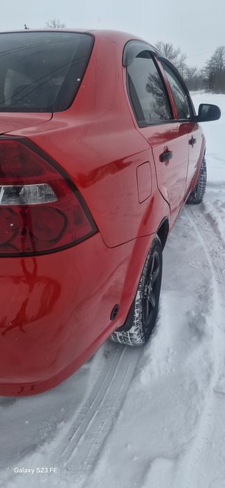Продам Chevrolet Aveo в отличном состояние