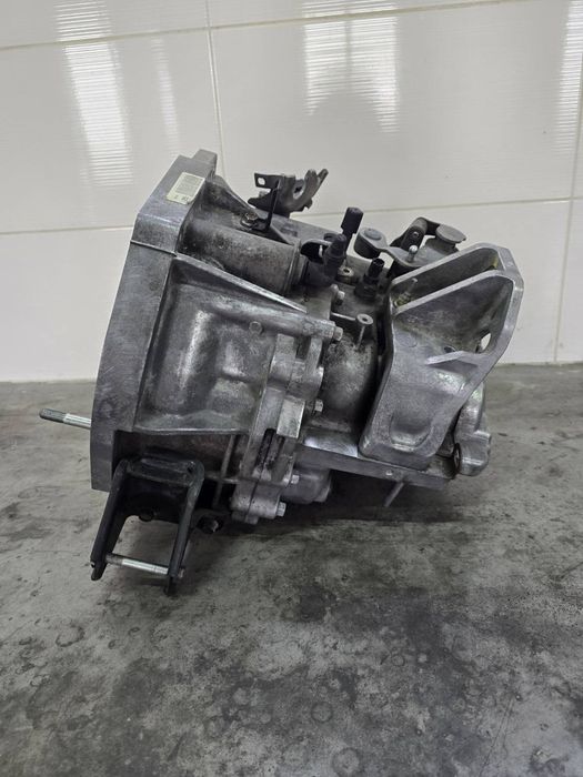 Коробка передач 5-ступческая Suzuki SX4 2006-2013 1.6 DDIS