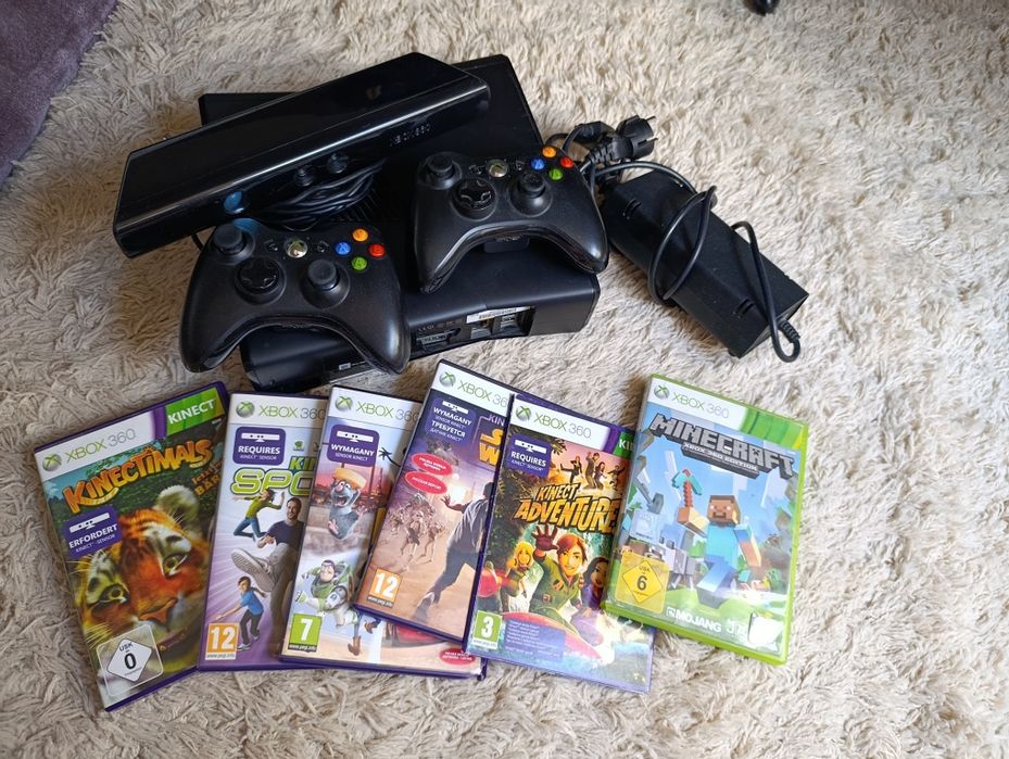 Xbox 360 250 GB, 2 pady, Kinect, gry Minecraft, FIFA 19 pl i inne