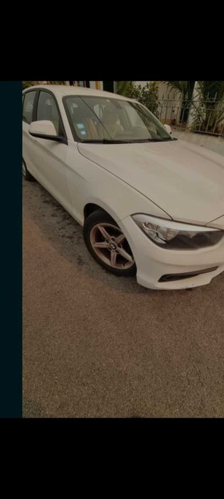 BMW  serie 1 avariado