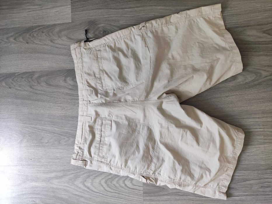 Чоловічі шорти..