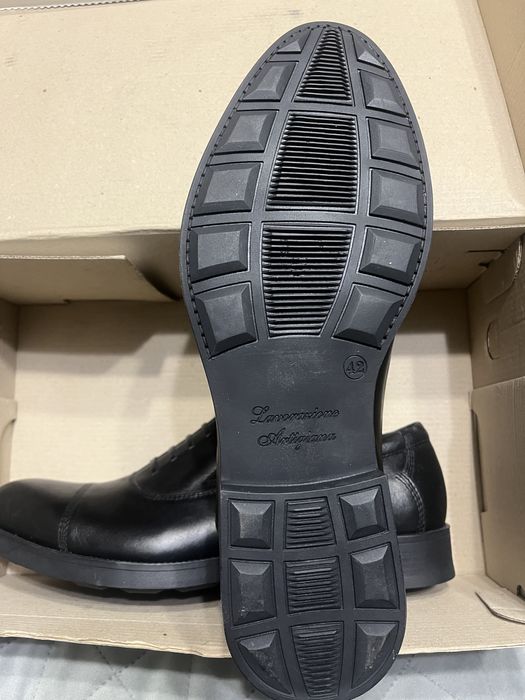 Туфлі хромові 42 розмір нові