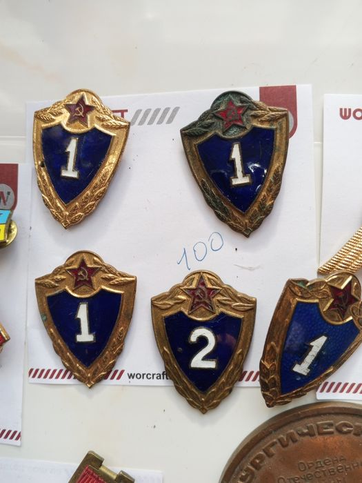 Значки різні період радянщини