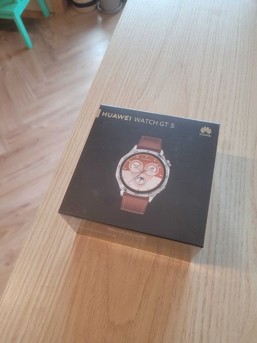 Huawei GT 5 castanho novo por abrir