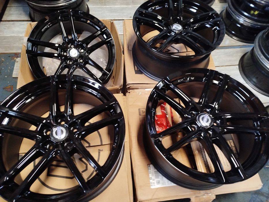 A424#Alufelgi uzywane 18" 5x108 Et 42 8J Volvo  S60,V60, S90,V90, XC40