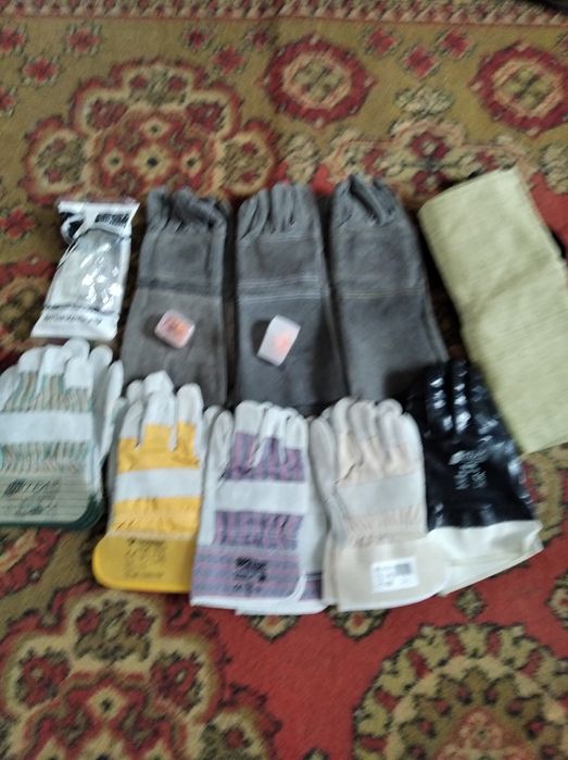 Продам рабочие рукавиці