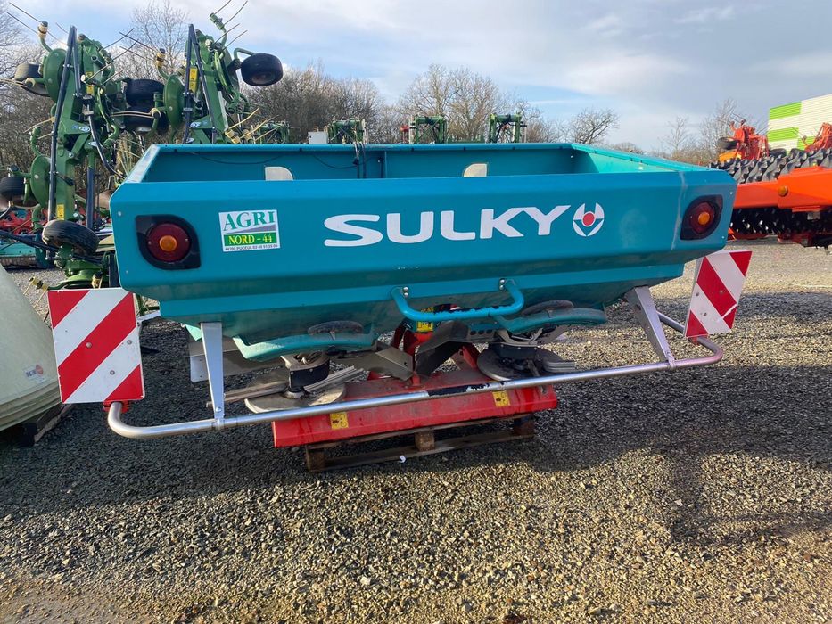 Sulky dpx expert !! Plandeka !! Rozsiewacz do nawozu !! Amazone kuhn