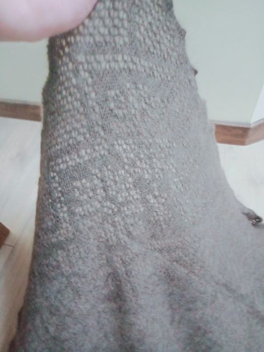 Пухова хустка нова