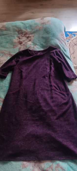 Продам теплое платье 56-60 размер