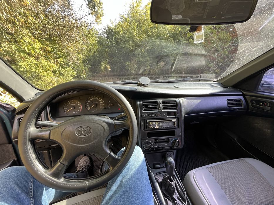 Toyota Carina E 2.0