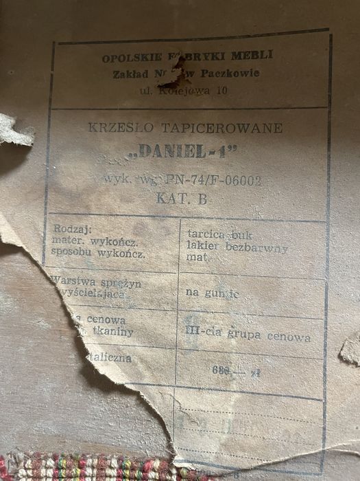 Krzesła retro Daniel