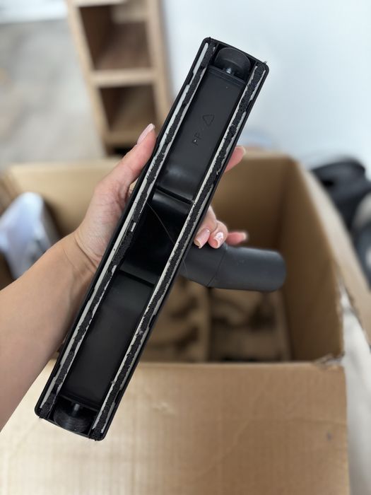 Odkurzacz bezworkowy Electrolux 4 koncowki stan idealny