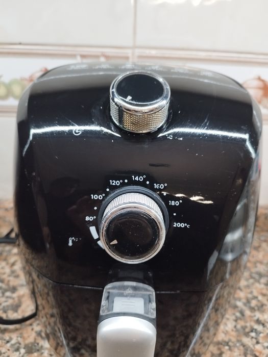 Air fryer preta silvercrest 1.5l