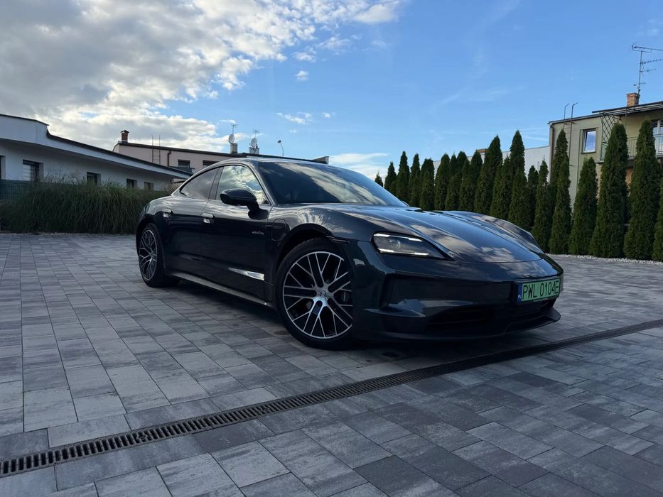 Porsche Taycan
