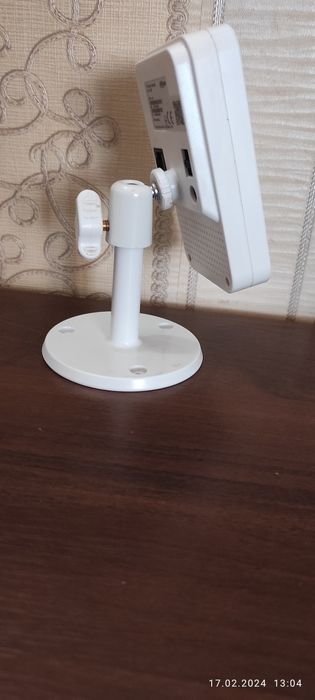 Камера видеонаблюдения 3 МП 1/3" progressive scan CMOS з Wi-Fi; + Карт