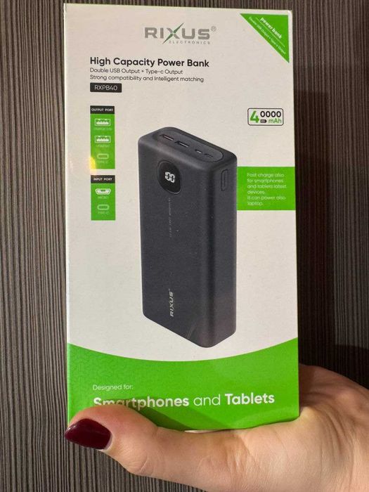 Павербанк для ноутбука Power Bank 40000 30000 Rixus швидка зарядка