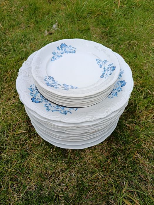 Komplet Zestaw obiadowy Wałbrzych porcelana na 6 osób ,rezerwacja