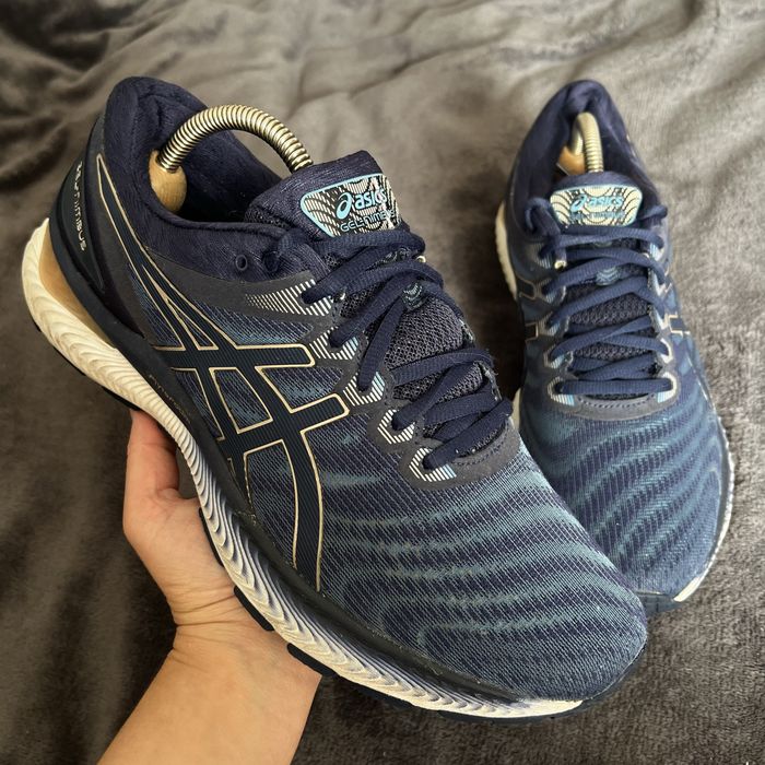Чоловічі кросівки Asics Gel-nimbus 22. P. 42,5. Хороший стан!!!