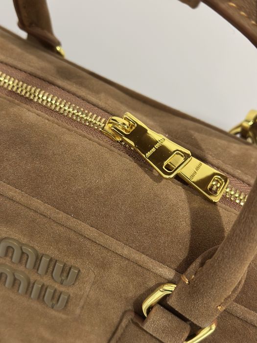 Сумка Miu Miu 28х13 см (витринный)