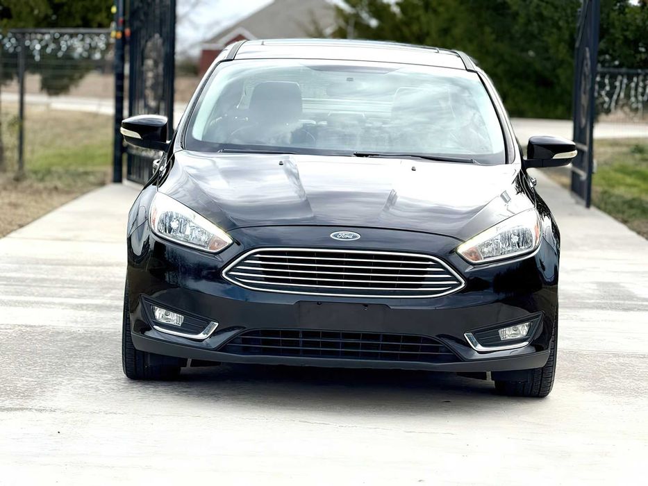 Ford Focus Titanium      2018