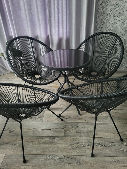Продам набір меблів для  відпочинку.Ціна- 6 тисяч 300гр.