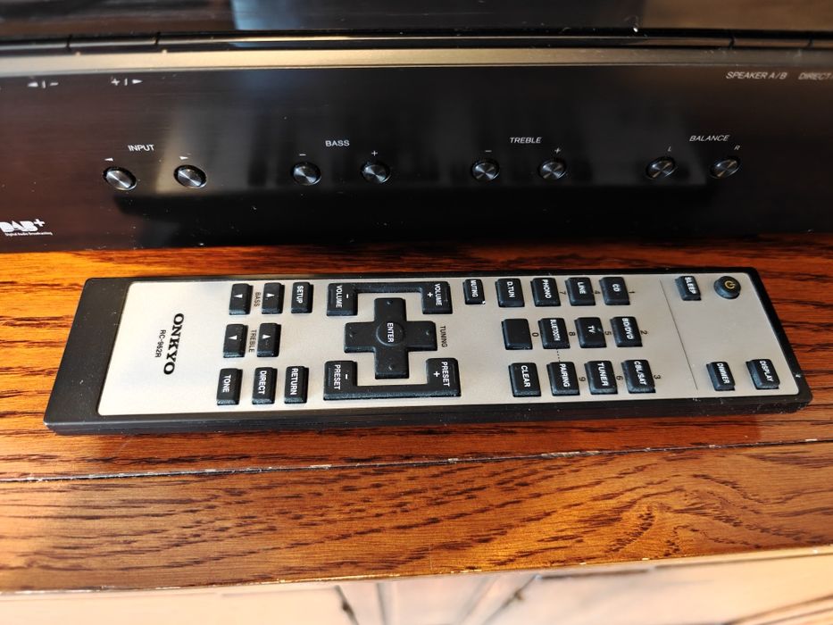 Amplituner Stereo Onkyo tx8220 Bluetooth Pilot Idealny stan
