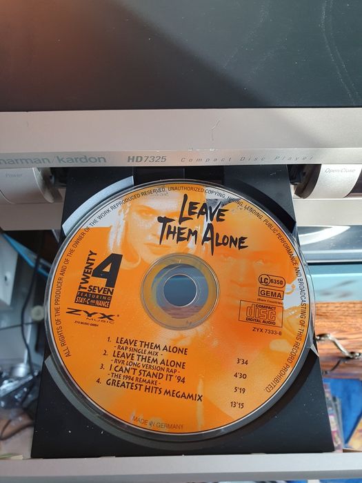 Harman Kardon HD 7325.