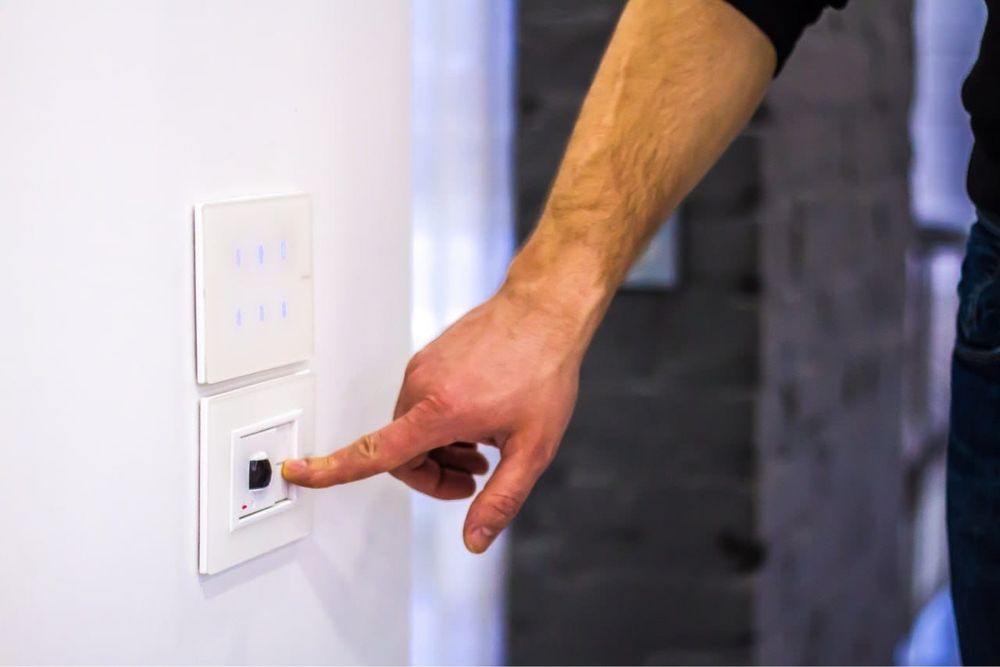 Eletricista Profissional e Certificado – Rápido, Seguro