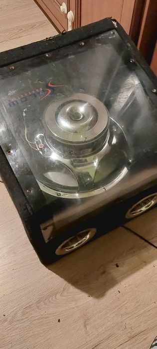 Sprzedam  tuba bass adrenaline