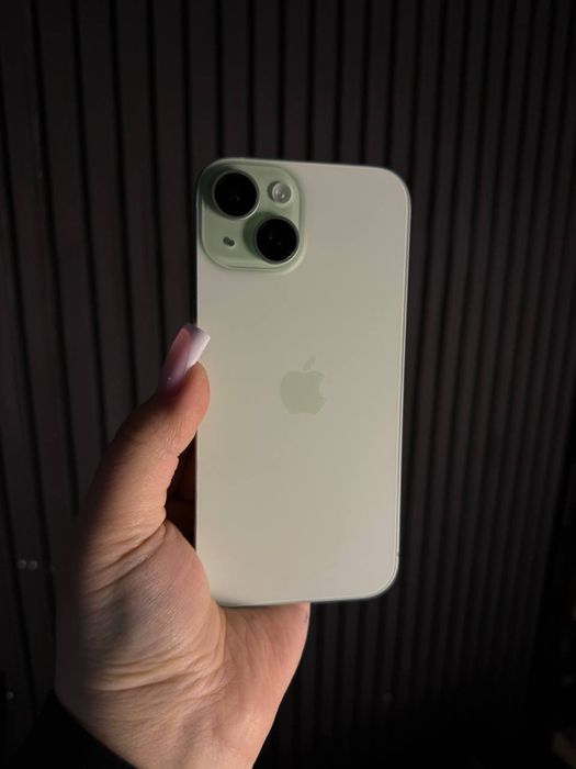 iPhone 15 | 128 GB | Neverlock