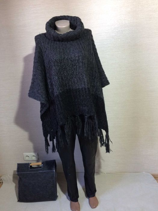 Тепле пончо светр для вагітних