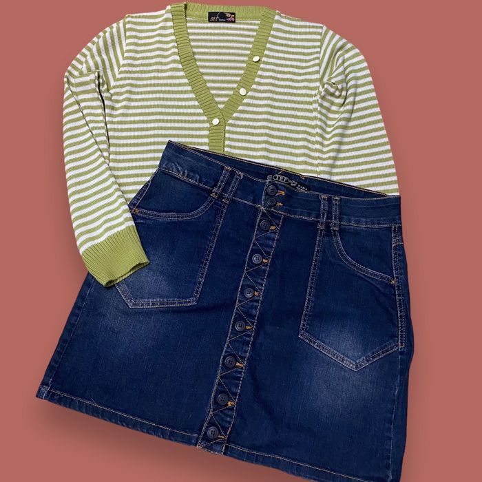 Conjunto saia ganga e camisola malha