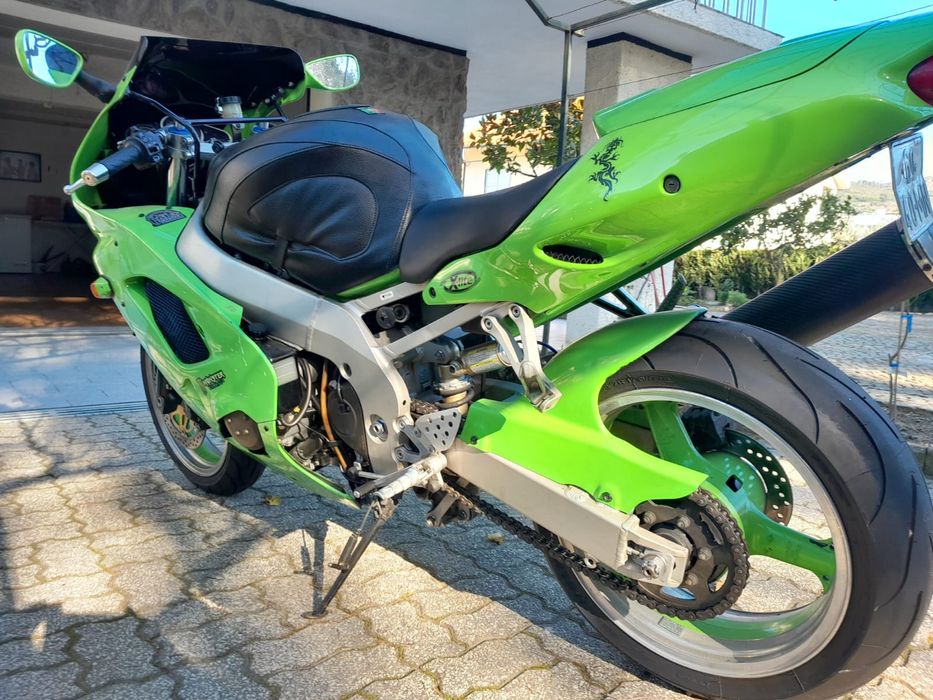Kawasaki Ninja zx-9R 1999