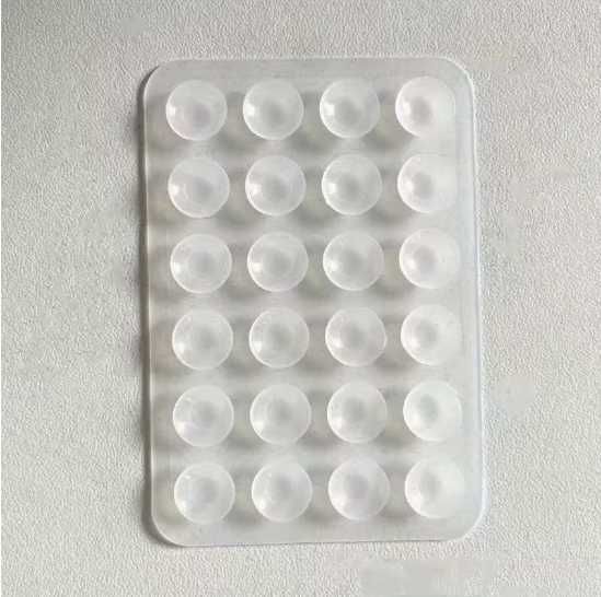 Універсальне силіконове кріплення для телефону.