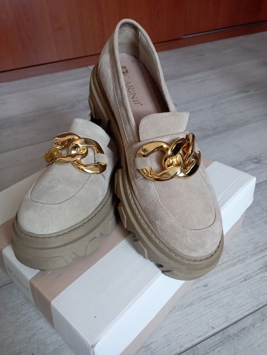 Półbuty damskie jasne carinii 40