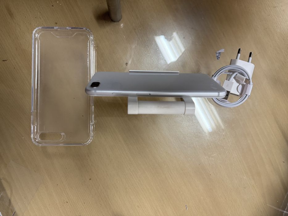 Vendo iPhone 8 plus 64Gb restaurado