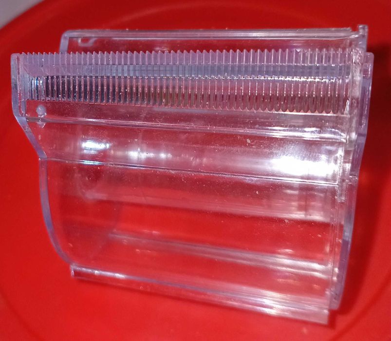 Прозрачный пластиковый диспенсер для отрезания клейкой ленты Б.У