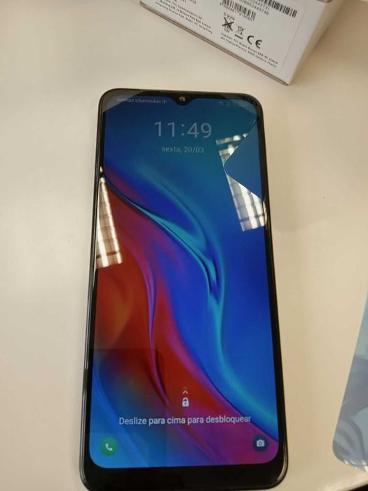 TCL 305 - Dual SIM - Excelente Estado