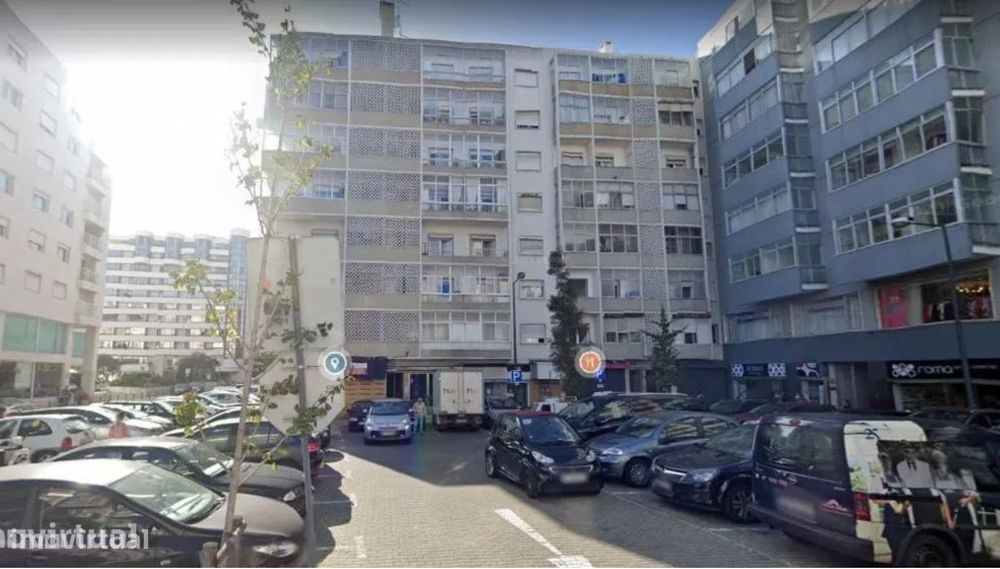 Excelente apartamento de 3 assoalhadas entre a Av de Roma e Av EUA