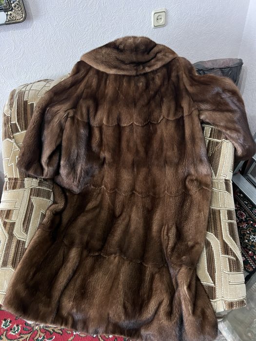 Натуральна норкова шуба