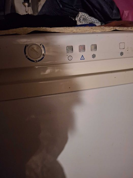 Холодильник Ardo.морозильна камера