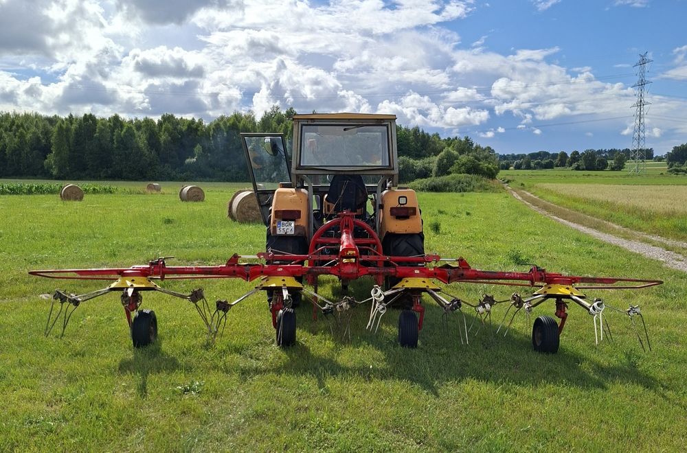 Przewracarka Przetrząsarka Pottinger HIT 540N