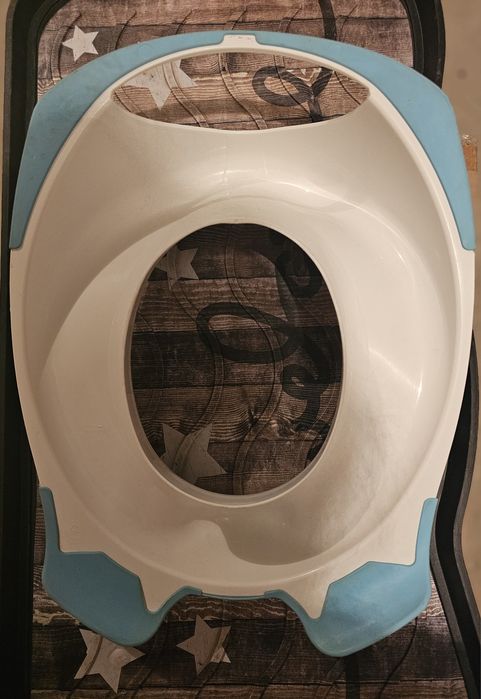 Podkładka podnóżek dla dziecka i nakładka na wc