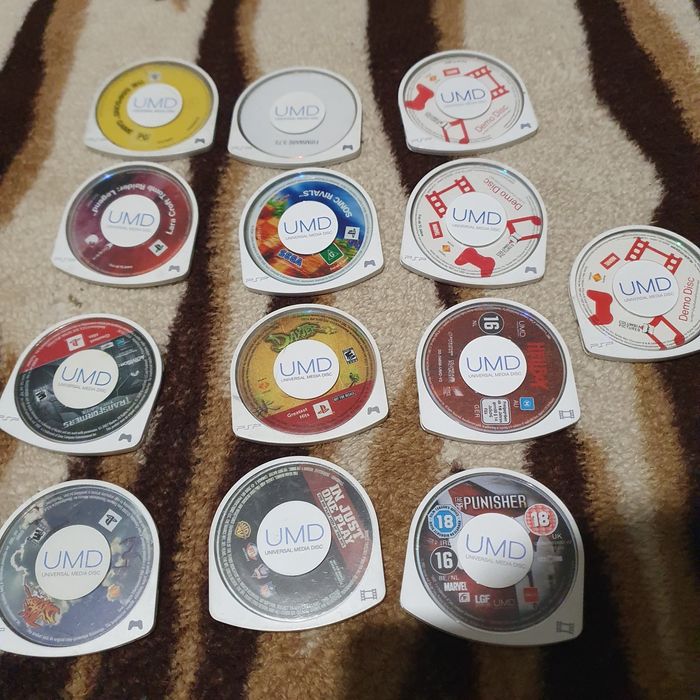 Лот игры Daxter, transformers, gta для sony psp