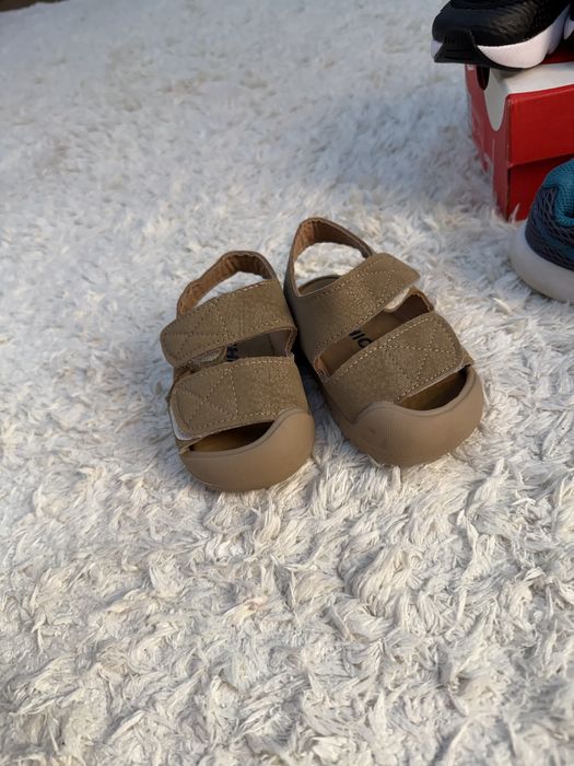 Босоніжки сандалії дитячі 13см 21р